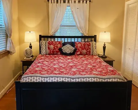 Private Guest Suite,
  sleeps 1-2